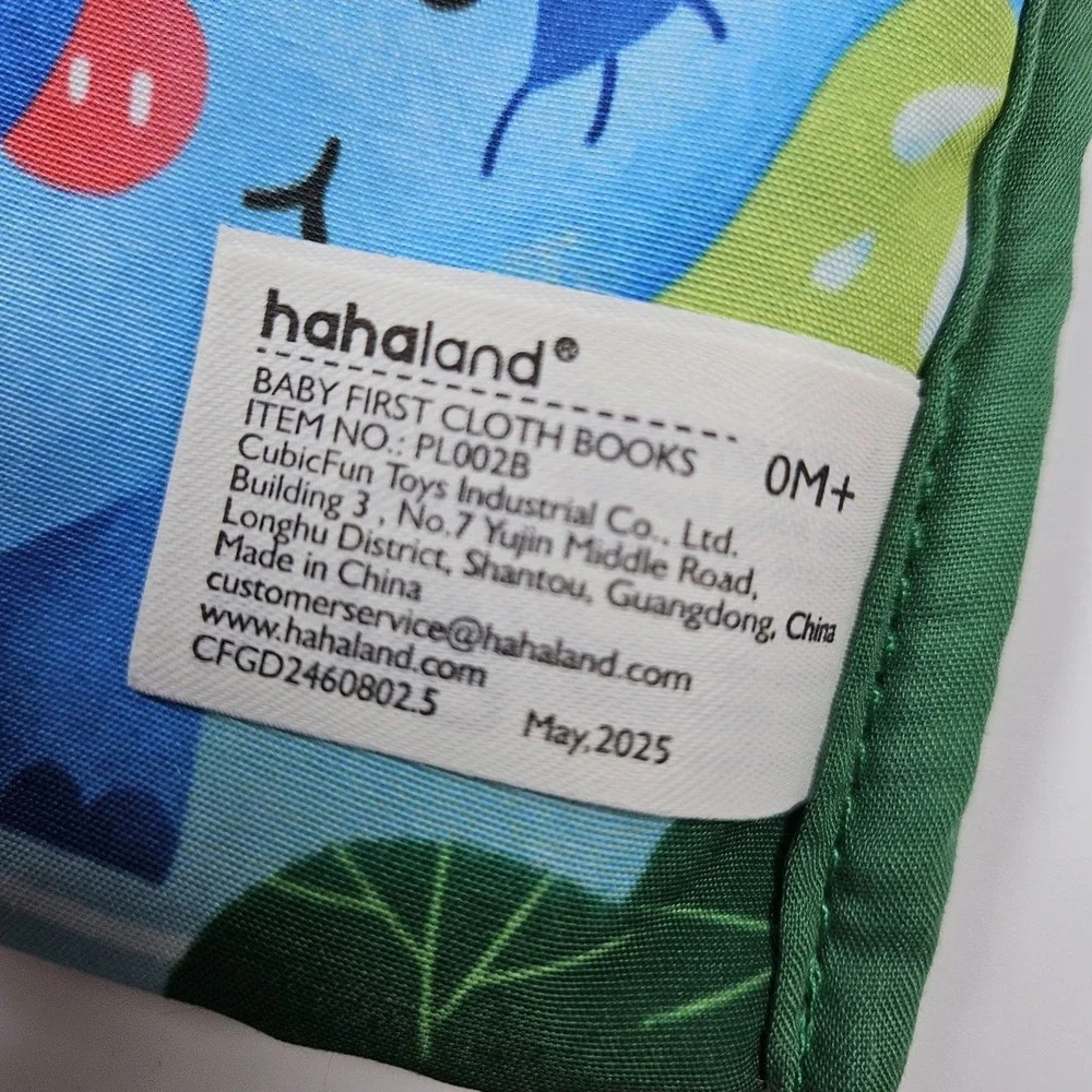 Baby Cloth Book Safari Theme‎ Jungly Tails Crinkle Sensory Squeek Toy Hahaland